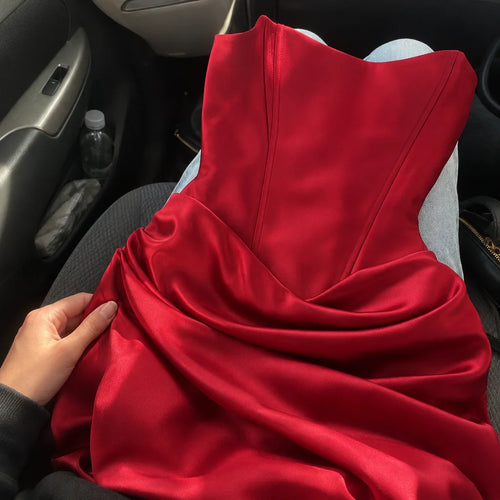 Vespera — La Robe En Satin à Lacets Corset — photo d'un client 5